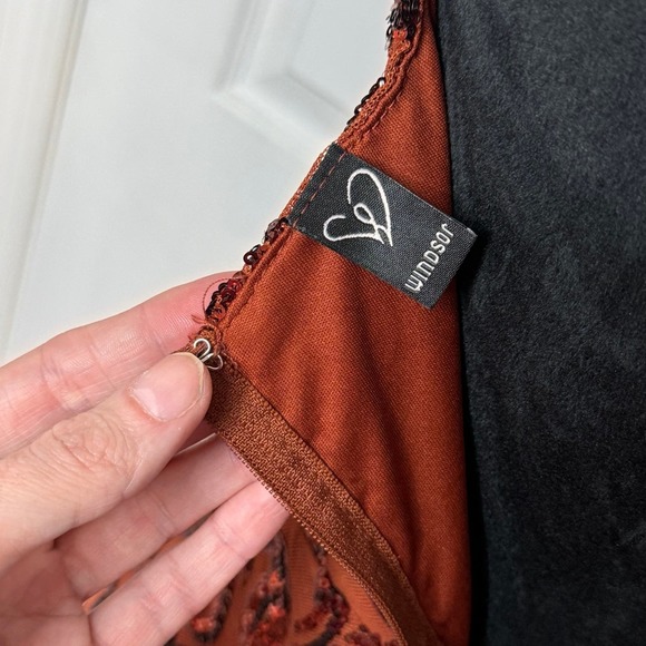 NWT Windsor sequin dress-size Small-Rust/brown color - Picture 6 of 8